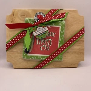 Cutting Board Cheese Spreader Christmas Get Your Merry On Napkins Wood Epic - Picture 1 of 8