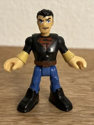 SUPER BOY DC COMICS 3” ACTION FIGURE IMAGENEXT PLASTIC TOY - Image 1 of 4