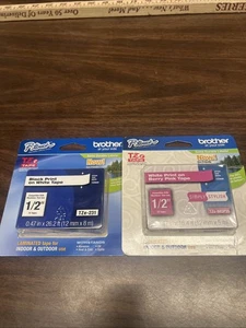 Brother TZeMQP35 Band 12 mm 1/2 Zoll weiß auf beerenrosa & Tze 231 1/2 Zoll schwarz auf weiß - Bild 1 von 8