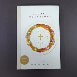 Sacred Questions 365 days of responding to God, Kellye Fabian, Bible Study HC - Imagen 1 de 8