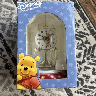 Nuevo de Lote Antiguo Disney Winnie Pooh Reloj Aniversario Porcelana Vidrio Cúpula Péndulo Foto 1 de 4