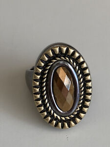 LIA SOPHIA SABLE RING SIZE 6 oval brown glass Facetted stone gold silver tone