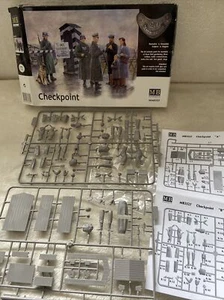 Master Box Ltd - WWII German Checkpoint - 1/35 scale - MB3527 - Gendarmes Dogs - Picture 1 of 16