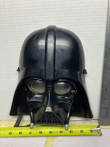 Darth Vader Halloween Mask for kids STAR WARS 2005 Lucas film Ltd. - Picture 1 of 2