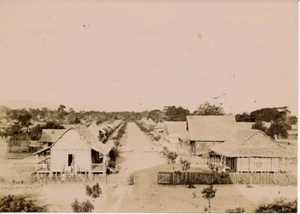 MADAGASCAR c. 1900 - Maroantsetra Avenue Principale Afrique - AfP 80 - Picture 1 of 2