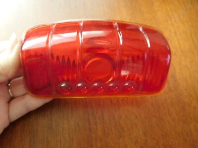 Lente de luz trasera Plymouth 1942 cupé lente de vidrio MoPaR izquierda Foto 1 de 4