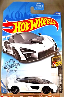 2020 风火轮 #233 Nightburnerz 9/10 McLAREN SENNA 白色带黑色 10 辐条 — 第 1/4 张图片