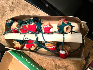 Vintage Lighted PIXIE ELF Christmas 9 Light Set in Original Box - Picture 1 of 10