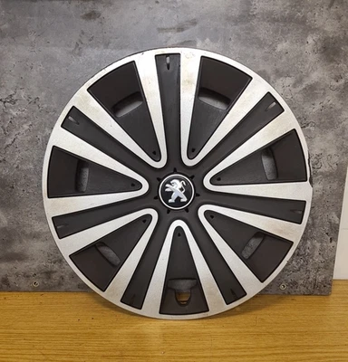 GENUINE 2017 PEUGEOT PARTNER MK2 15 INCH WHEEL TRIM SINGLE - Image 1 of 4