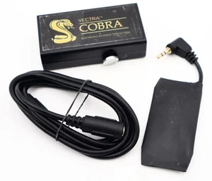 Carrete de rosca invisible electrónico Vectra Cobra con interruptor de presión truco mágico - Imagen 1 de 3