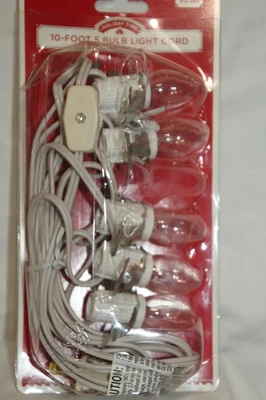 HOLIDAY TIME CHRISTMAS VILLAGE 5 CLEAR BULBS 10 FT LIGHT CORD ON/OFF SWITCH NEW - Image 1 of 2
