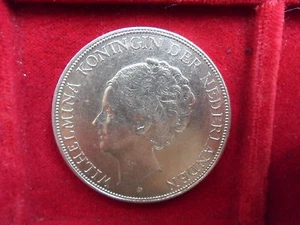 NETHERLANDS 2 1/2 GULDEN 1929 SILVER HIGH QUALITY - Picture 1 of 1