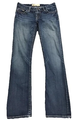 BKE Stella 牛仔裤女式 28x33.5 牛仔靴蓝色刺绣长裤 — 第 1/4 张图片