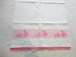 Vintage Handtuch rosa Haube Mädchen mit Kutsche Kinderzimmer / schönes Babyparty Geschenk - Bild 1 von 3