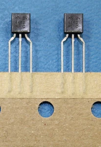 Microsemi 2N4403 TO-92 PNP HF Low Power Transistor Neu Menge-200 - Bild 1 von 2