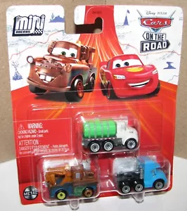Disney Pixar Cars On the Road Mini Racers Paquete de 3 Erin Kindafast, Gris, Mater NUEVO - Imagen 1 de 7