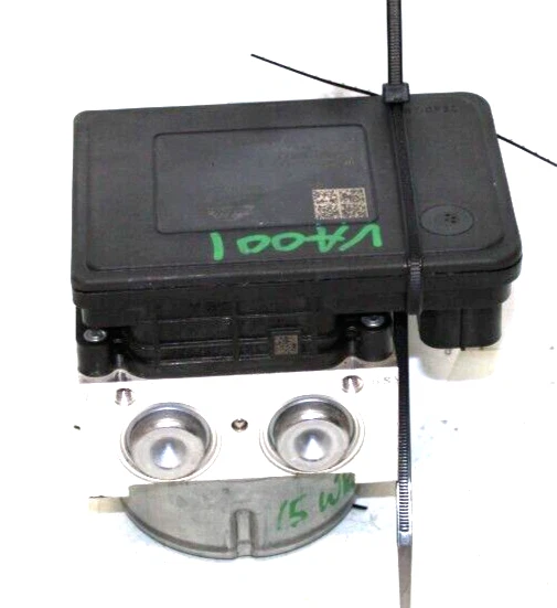 Módulo de bomba hidráulica Subaru WRX STI ABS 2015 OEM P/N 27536VA001 27596VA001 Foto 1 de 4