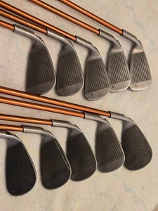 ping g10 iron set: 11 clubs (3-PW+UW+SW+58W). Graphite TFC 129 I regular shaft. - Picture 1 of 11