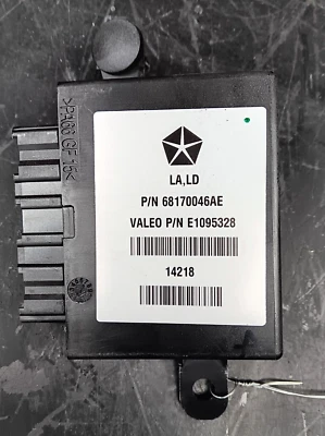 Модуль управления системой помощи при парковке зарядное устройство для Dodge Challenger 2015-2016 годов выпуска 68170046ae - Изображение 1 из 4