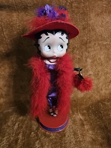Muñeca de porcelana Danbury Betty Boop RED HOT BETTY IS A RED HAT LADY 13" - Imagen 1 de 5