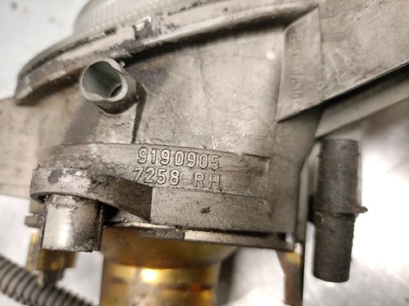 9190905 Right Fog Light for Volvo XC70 I CROSS COUNTRY (295) 5355834 - Image 1 of 1