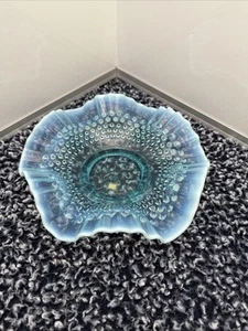 Fenton Bonboniere blau opalisierend Schuhnagel Glasschale mit gerafftem Rand - Bild 1 von 6