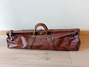 Borsa da cricket vintage con manici in pelle e tracolla lunga 90 cm x alta 30 cm - Foto 1 di 17