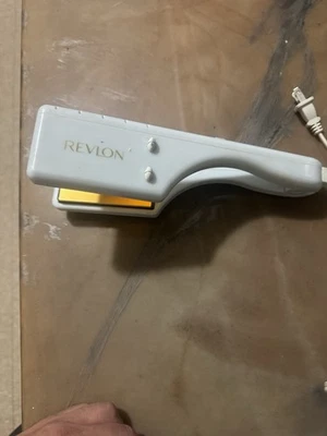 Plancha Plancha Plancha Revlon Modelo RV053 Blanca 120v Foto 1 de 2