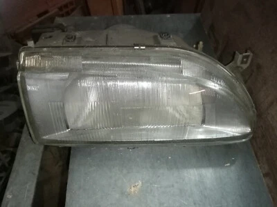 Feux principal Avant Droit Renault 19 Ph2 Valéo électrique - Photo 1/4