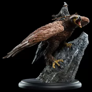 WETA GANDALF ON GWAIHIR Mini Estatua El Señor de los Anillos Figura El Hobbit - Imagen 1 de 7