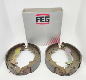 RENAULT R16 / R20 / R21 / R25 /R30 Kit de garnitures AR 228x42mm - GIRLING -NEUF - Imagen 1 de 1