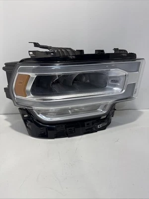 Dodge Ram 2500 3500 2019 2024 faros OEM lado derecho del pasajero LED 68360180AC Foto 1 de 4