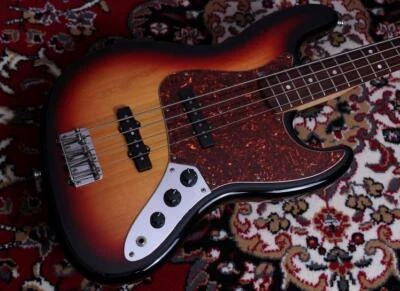 Bajo Eléctrico Seymour Duncan Tradicional DJ100R62 Jazz Sunburst USADO Foto 1 de 4