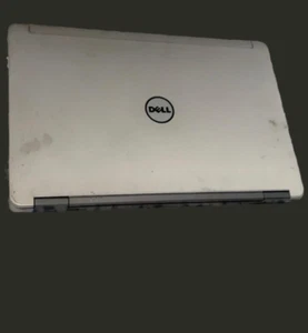 Dell Latitude E6540 - Picture 1 of 2