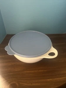 Tupperware Thatsa Bowl Jr 12-Cup Mixing Bowl Blue Lid Large #2677 Excellent - Picture 1 of 5