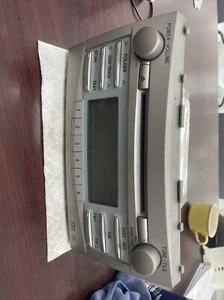 2007 - 2009 Toyota Camry Am Fm Cd Player Radio Receiver 8612006180 - Picture 1 of 5