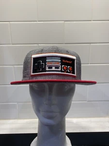 Nintendo Classic NES Controller - Snapback Hat, Gray and Red, One Size - Picture 1 of 7