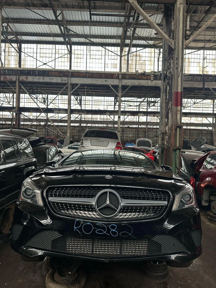 Muelle helicoidal trasero MERCEDES CLASE CLA 14-19 Foto 1 de 4