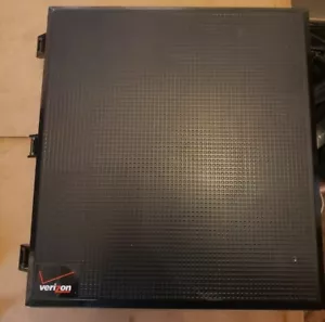 Terminal de fibra óptica Verizon Alcatel Lucent I-211M-K con gabinete apenas usado - Imagen 1 de 3
