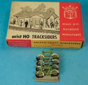 WARDIE MASTER MODELS ARISTO-CRAFT 4 BICYCLES-1950s BRITISH 00 HO-RARE BOX-METAL - Picture 1 of 5