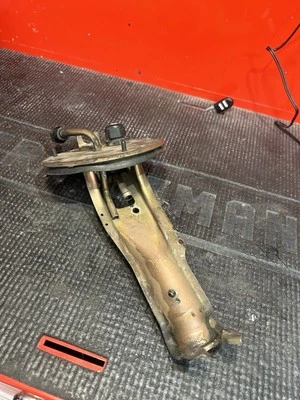 Fuel Pump Hanger Assembly fits 90s Honda Civic 94-01 Integra And Others Foto 1 de 4