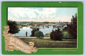 1907-10er ST PATRICK DAY GRUSS ENNISKILLEN CO FERMANAGH GEPRÄGTE POSTKARTE - Bild 1 von 2
