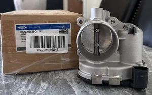 Cuerpo de acelerador original Ford DS7Z-9E926-D - Imagen 1 de 5