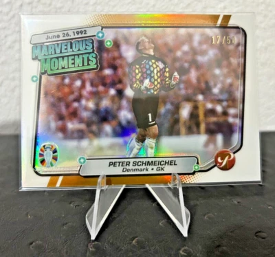 2023 Topps Pristine Road to UEFA Euro - Momentos maravillosos Peter Schmeichel /50 Foto 1 de 2