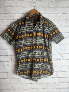 Disney Aladdin Our Universe Button Up Hawaiian Shirt Sz Large Disneyland Aloha - Picture 1 of 8