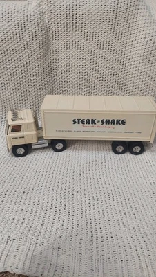 Vintage Truck Steak n' Shake Burger Semi Truck Pressed Steel #3277 - Image 1 of 4