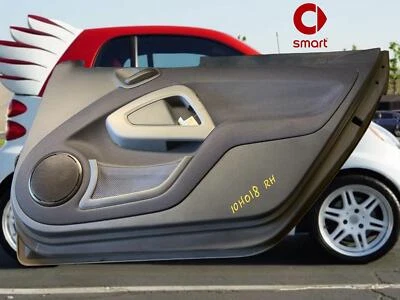 Smart Fortwo Front RH Passenger Door Trim Panel 2010 2011 2012 2013 2014 2015 16 Foto 1 de 4