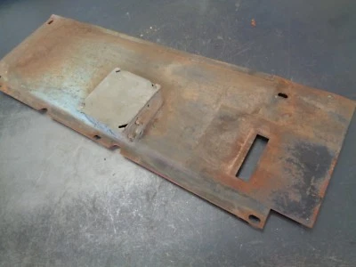 MILLER BIG D2 DIESEL POWERED PERKINS PK108 OEM WELDER ENGINE COVER PLATE - Image 1 of 4