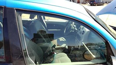 2001-2010 Pt Cruiser passageiro frente direita janela porta vidro fabricante de equipamento original 4724560aa - Imagem 1 de 4