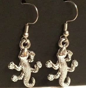 3D Gecko Earrings Handcrafted Antique Tibetan Silver Pair 👻🧲 2~Cool~4~School - Picture 1 of 12